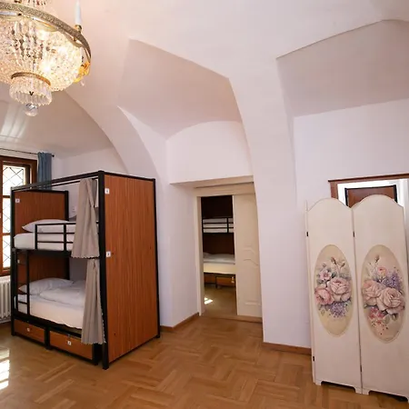 Hostel Women's Only - Female Only