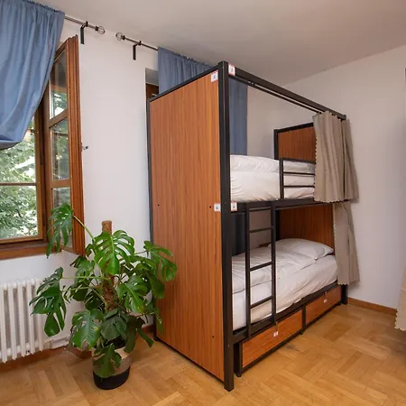 Hostel Women's Only - Female Only