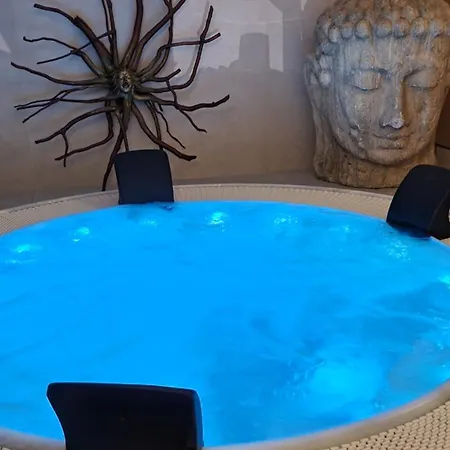 Hotel Grand Relax & Wellness & Beer & Thermal In Meteor Plaza - Since 1307 4*