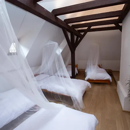 Women's Only - Female Only Hostel Prague