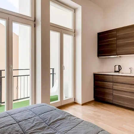 Apartment Ferdinand Palace Studio With Balcony Prague