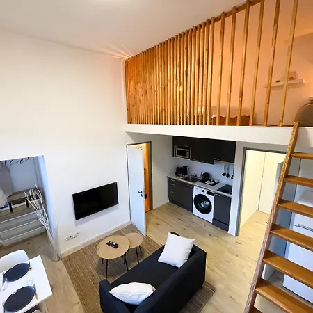 Loft Maniny By Urban Apartment
