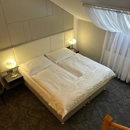 マコバ 3*