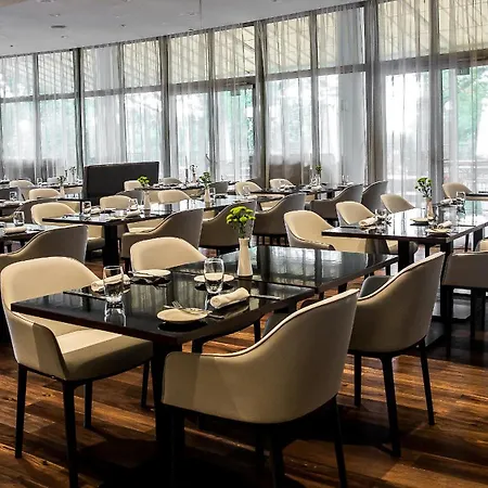 Nh Collection Hotel