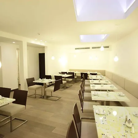 Hotel Pure White 4*