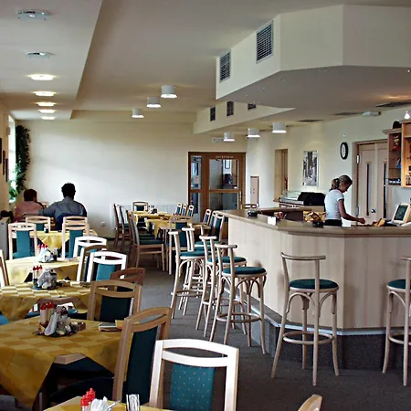 Hotel Smaragd 3*
