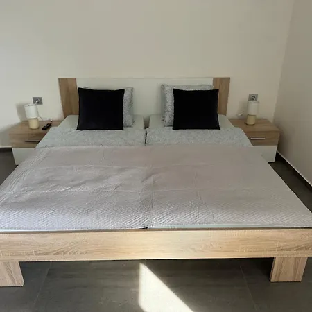 75m2 Klid Priroda Pro Rodinu Apartment Prague