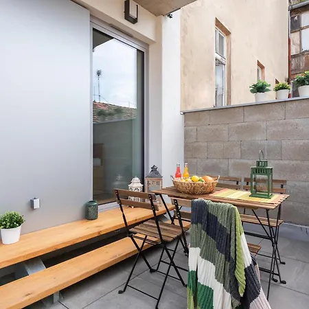 Libero Apartment *
