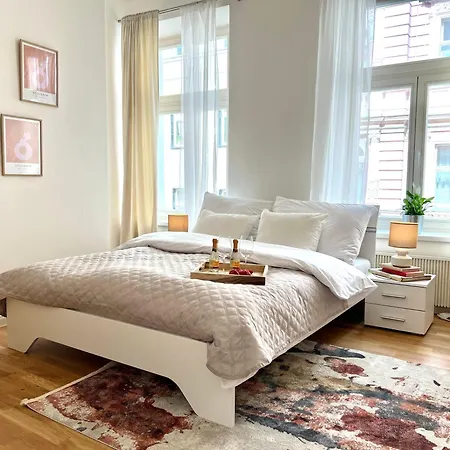 Treetess Centre Apartament Praga