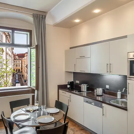 3 Epoques By Adrez Apartment *