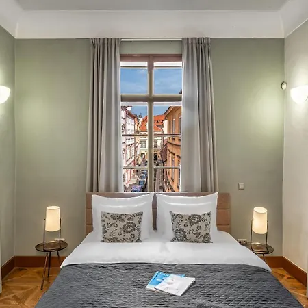 3 Epoques By Adrez * Prague
