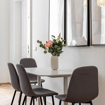 Homestay Fancy #1 *