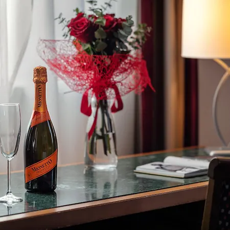 Hotell Galileo 4*
