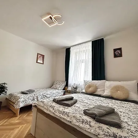 Newapt Next To Wenceslas Square Appartement *