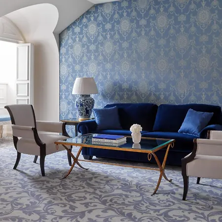 Four Seasons 5*