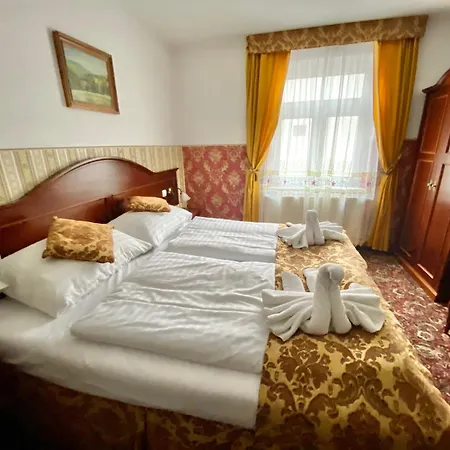 Liliova Old Town Hotell