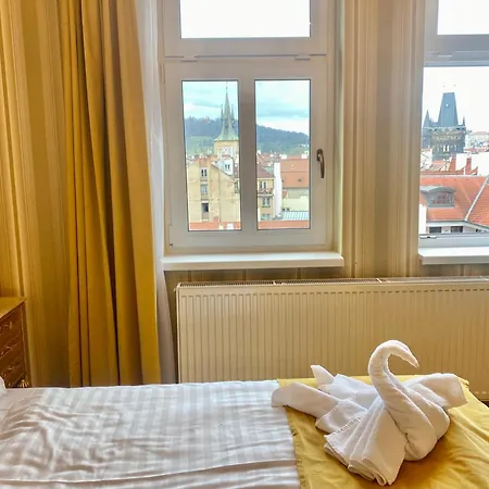 Liliova Old Town Hotell