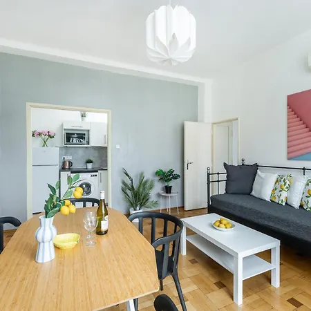 La Terrasse Center Apartment *