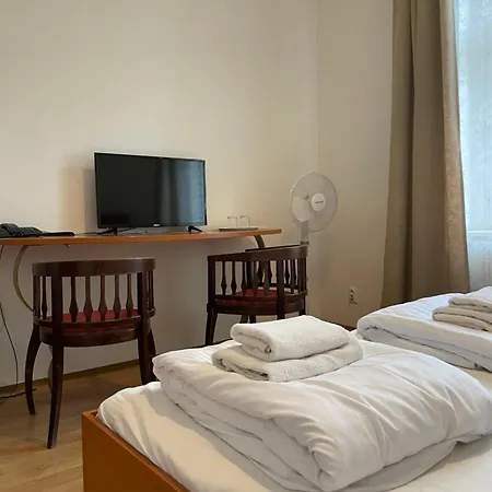 Szálloda Gallery Sis Prága