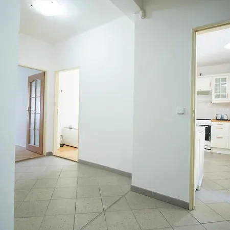 Apartamento Old Town Square 27 *