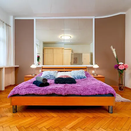 Apartment Moonlight Deluxe Prague