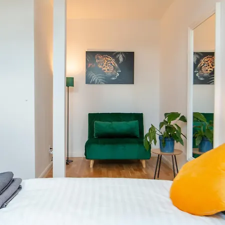 Washingtonova Cr Apartment Prague