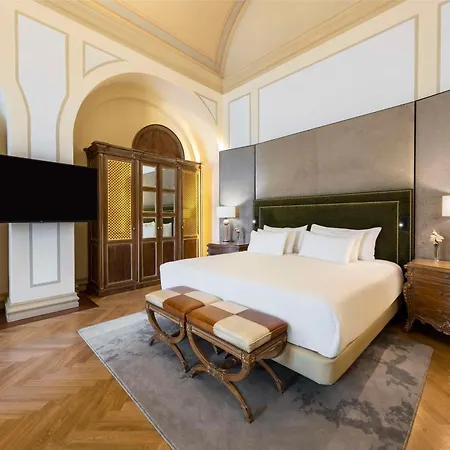Hotel Nh Collection Carlo Iv Prag