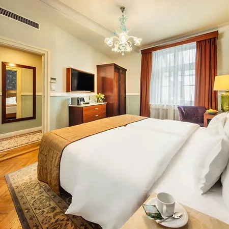 Esplanade Szálloda 5*