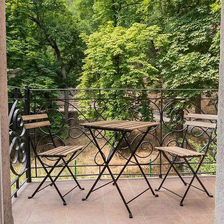 Wsp Petrin Garden Hotel apartamentowy *