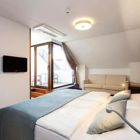 Hotel Carol Praha
