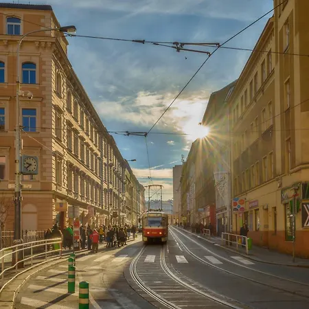 Stay2gether In Pink 16 - Main Train Station Apartment Prague