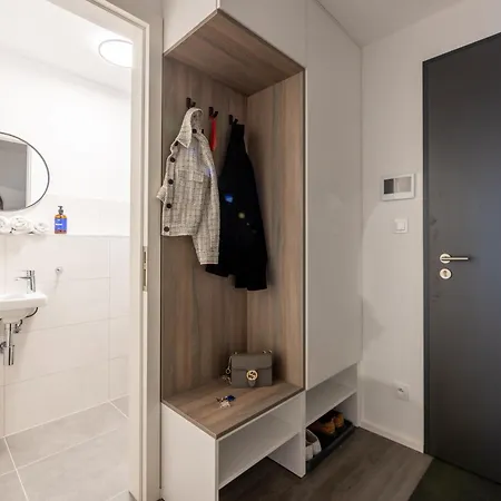 Baby Friendly With Terrace And Ac In Karlin By Days Apartment *