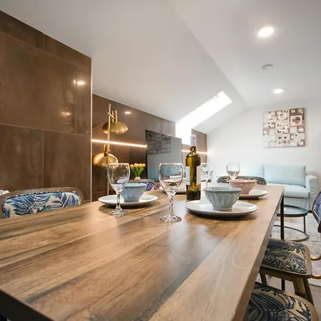 Coru House Apartment *