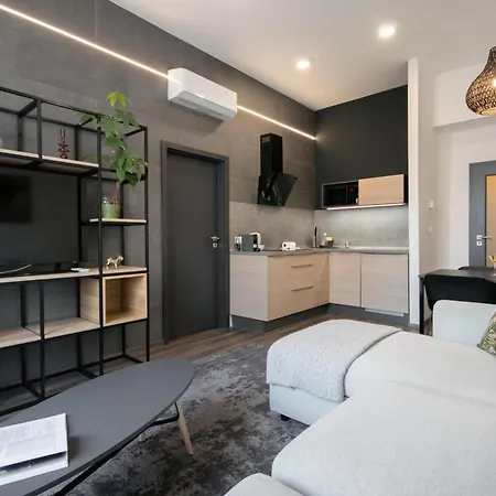 Coru House *