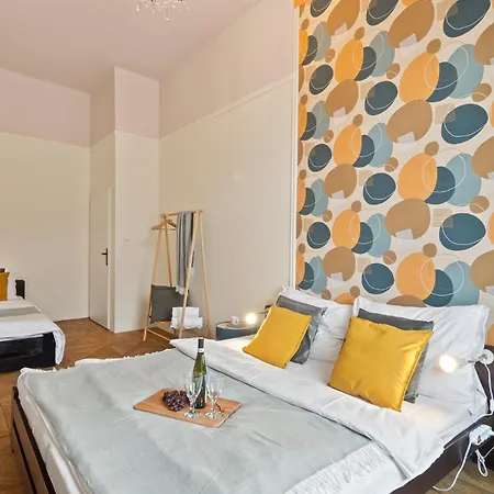 Apartment Vintage Apts In Heart Of By Michal&friends Prague
