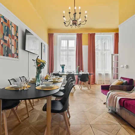 Apartment Vintage Apts In Heart Of By Michal&friends