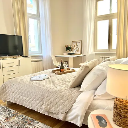 Treetess Centre Apartament Praga
