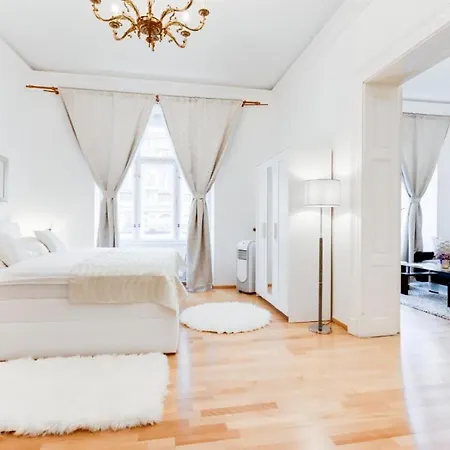 Wenceslas Square Royal Apartment