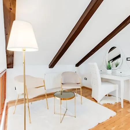 Wenceslas Square Royal Apartment