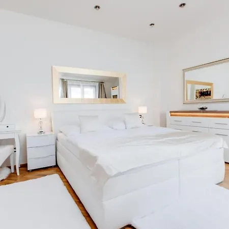 Wenceslas Square Royal Apartment *