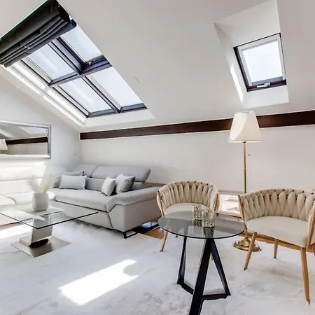 Wenceslas Square Royal Apartment *