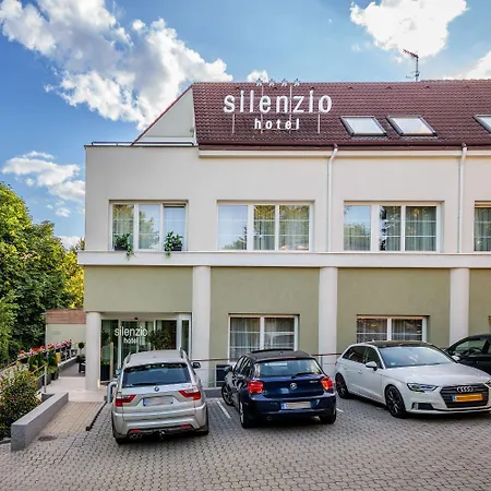 Silenzio Prague