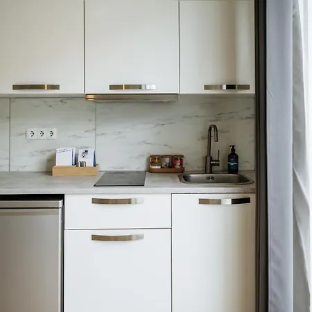 Apartment Days - Premium W Stunning Terraces - Easy Access Prague
