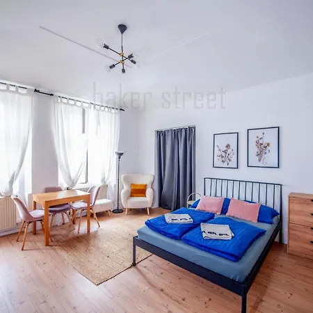 Cozy Close To Palmovka Прага