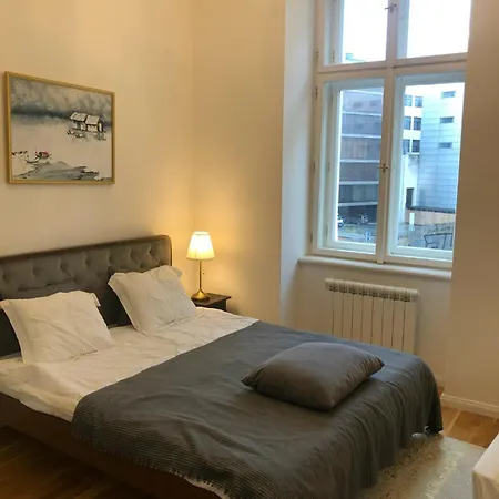 Beautiful 1-bed *
