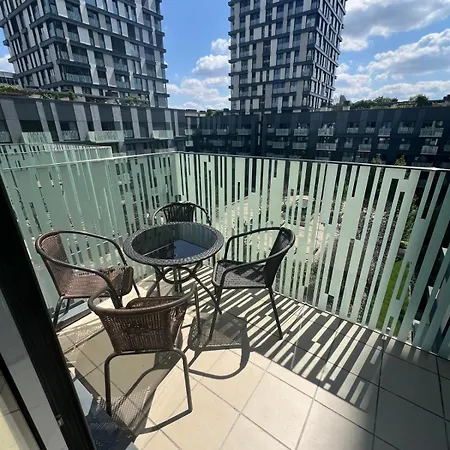 In Garden Towers Apartment Prague