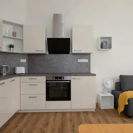Apartment New&modern In Vibrant Area Near Centre! Prague