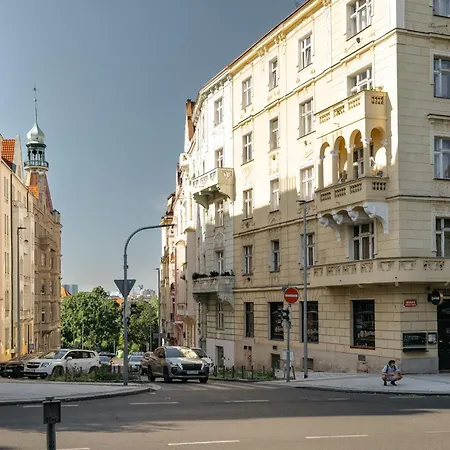 New&modern In Vibrant Area Near Centre! Apartment Prague