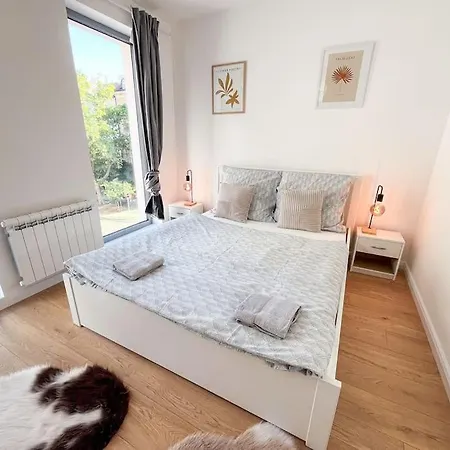 Apartment Platinum Xl 310 *