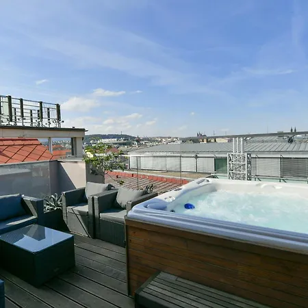 Presidential Penthouse, 303m2, Jacuzzi On Terrace, Sauna, 6bdrm, 4bthrm, Ac, Lift